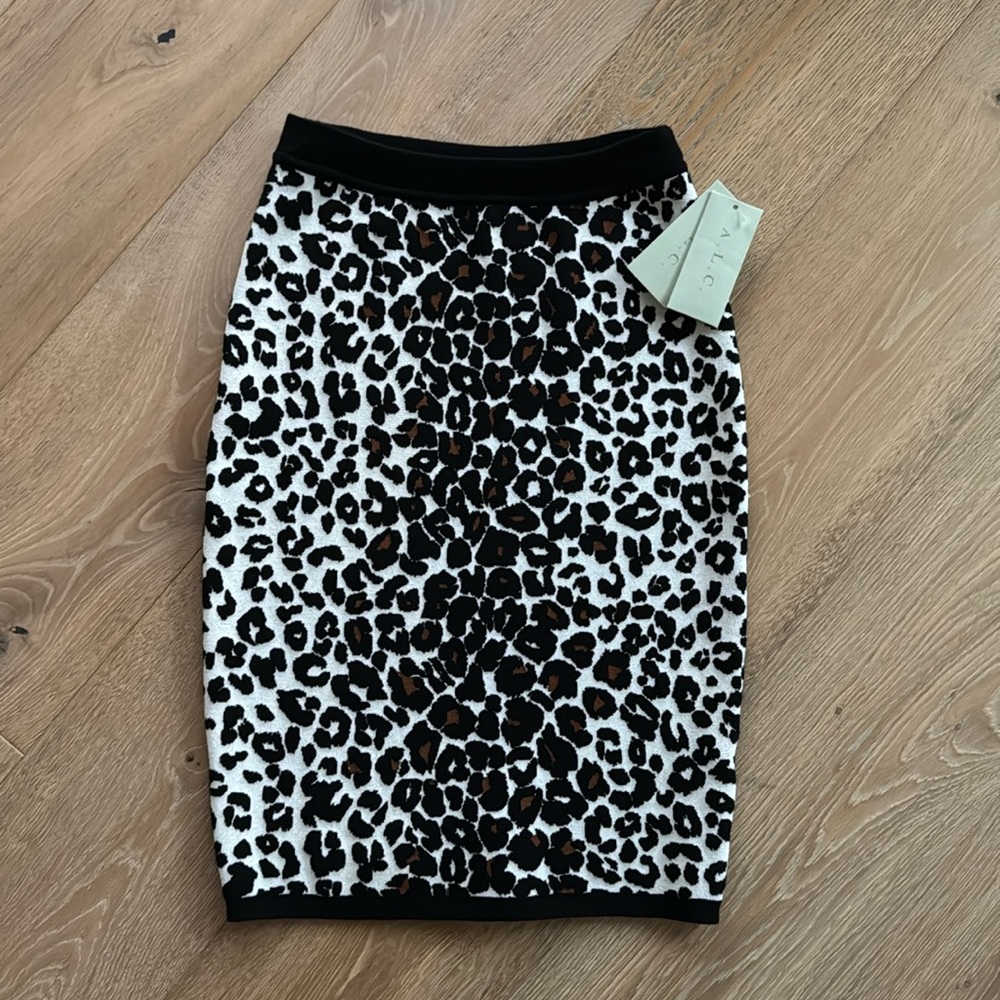 NWT A.L.C stretch sweater skirt